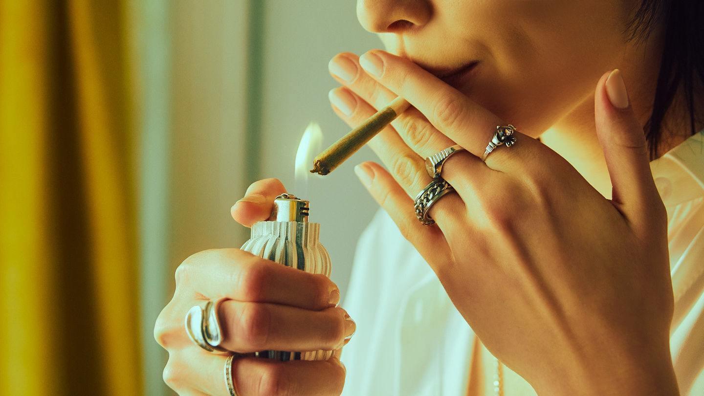 smoking a joint for anxiety
